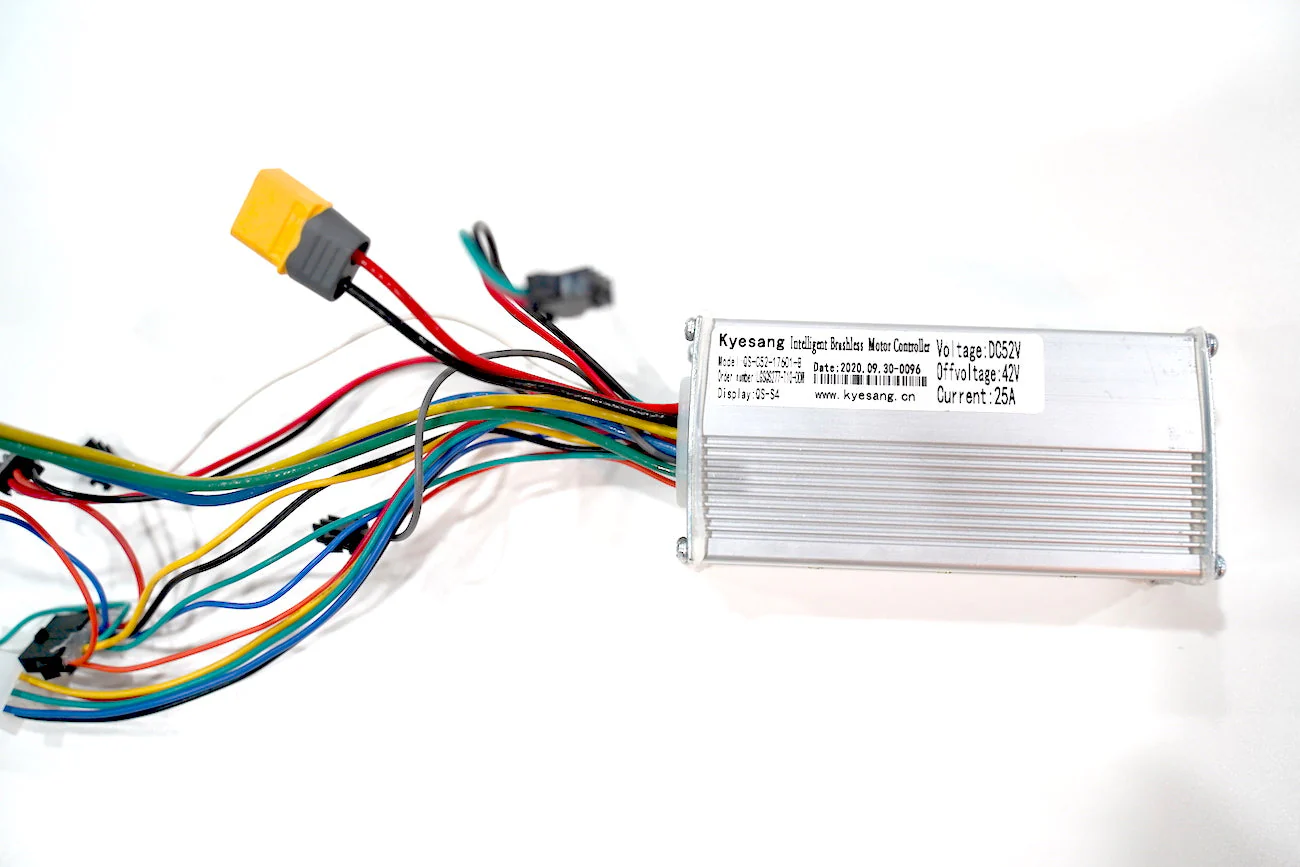 ZERO 10X 52V 60V Controller - Image 2